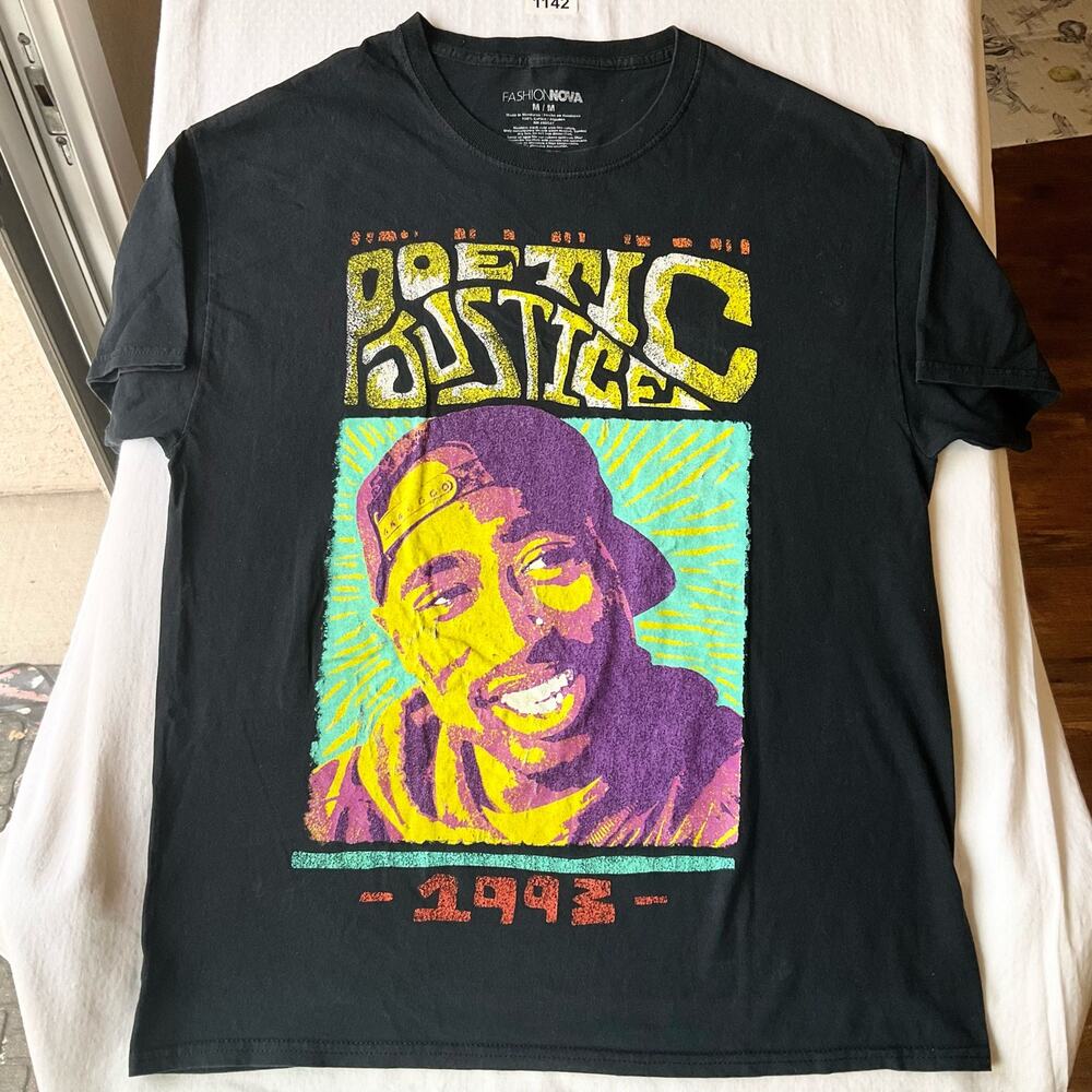 Fashion Nova Men’s Short Sleeve T-shirt size M, Black, Poetic Justice 1993